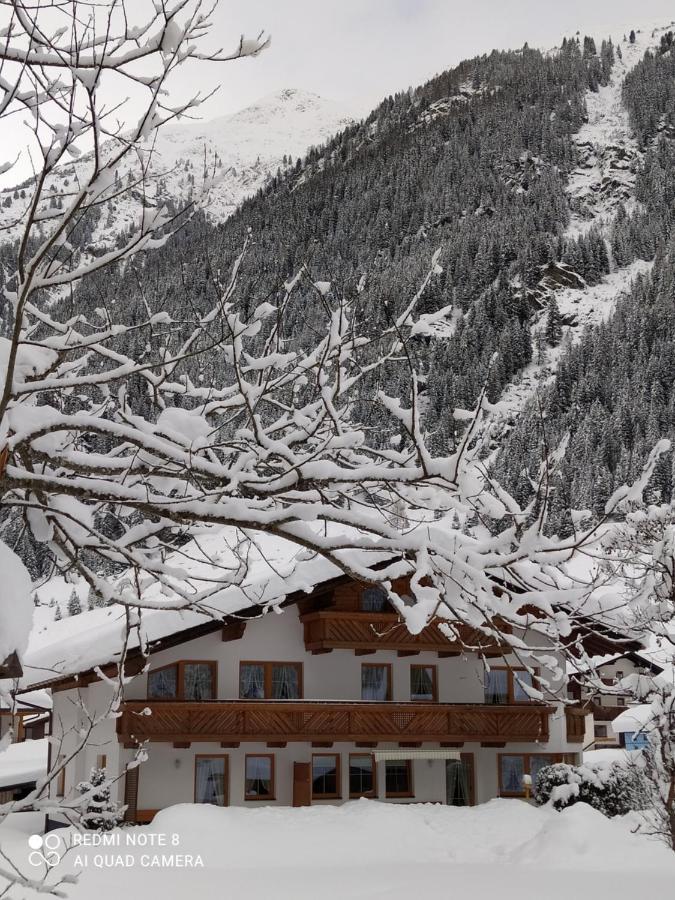 Haus Schoderbock Appartement Sankt Leonhard im Pitztal Buitenkant foto