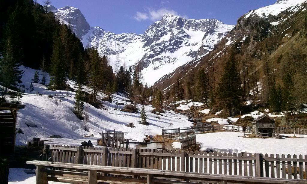 Haus Schoderbock Appartement Sankt Leonhard im Pitztal Buitenkant foto